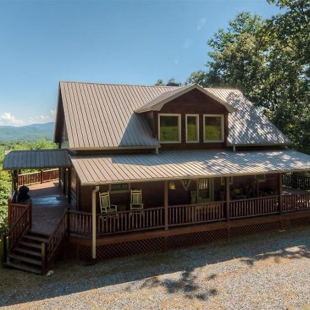 Pinecrest Lodge - Views In Aska Adventure Area Blue Ridge Eksteriør bilde